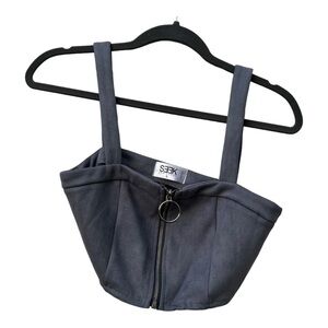 🎀 LF Seek The Label Crop Top with Metal Ring Zipper